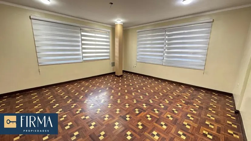 Casa en AlquilerCalle 12 de Achumani Foto 11