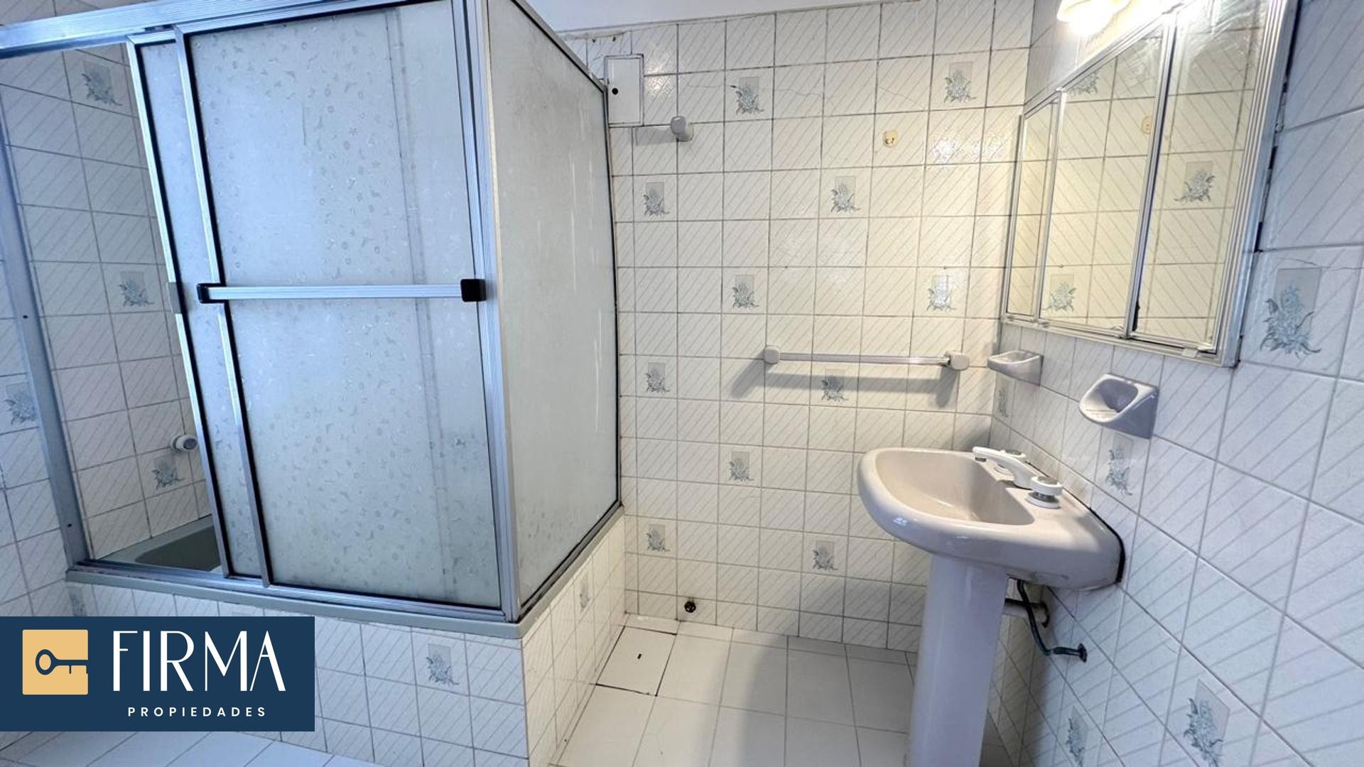 Casa en AlquilerCASA EN ALQUILER EN ACHUMANI - MESETA 4 dormitorios 4 baños 3 parqueos Foto 10