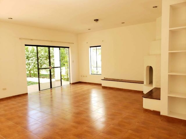 Casa en AlquilerCONDOMINIOP JARDINES DEL URUBO I Foto 14