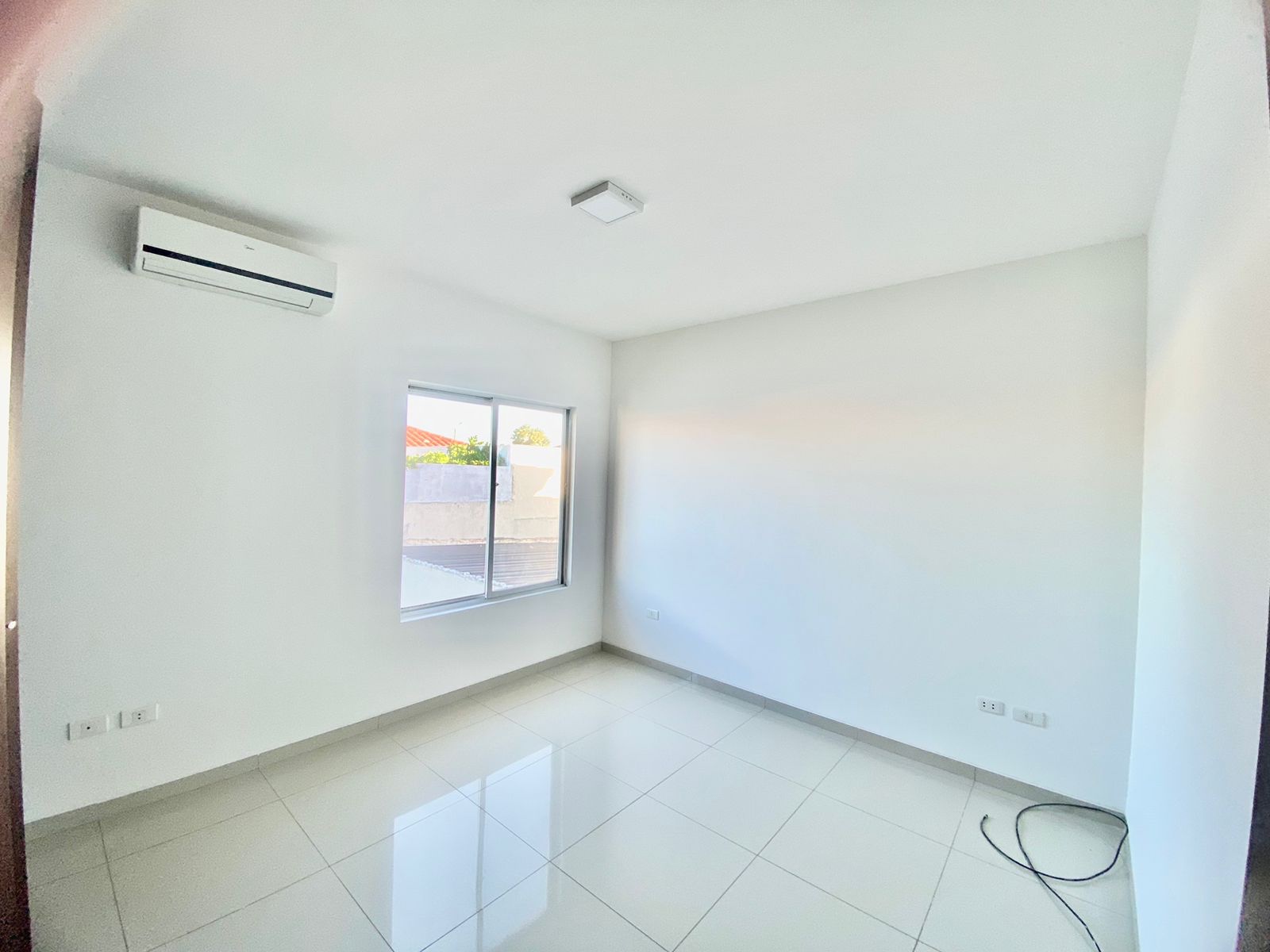 En Alquiler a Bs 7,900 Foto 11