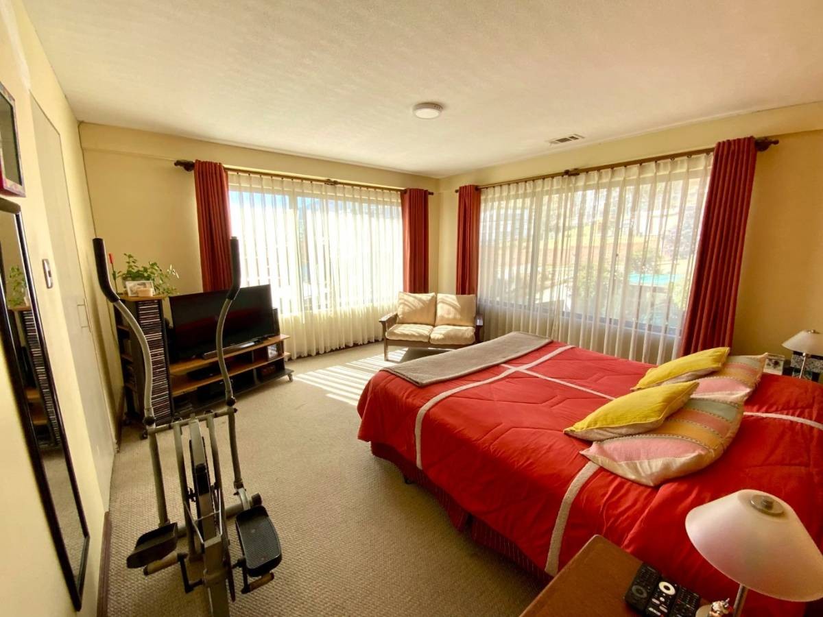 Casa en VentaLOMAS DE ACHUMANI 3 dormitorios 4 baños 2 parqueos Foto 15