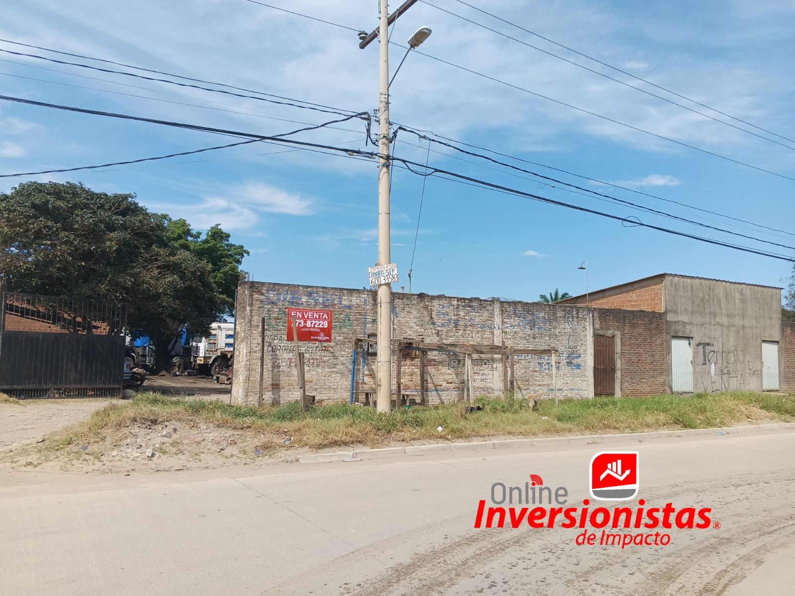 Terreno Av. radial 17 1/2   Zona Oeste, entre 8vo y 9no Anillo Foto 2