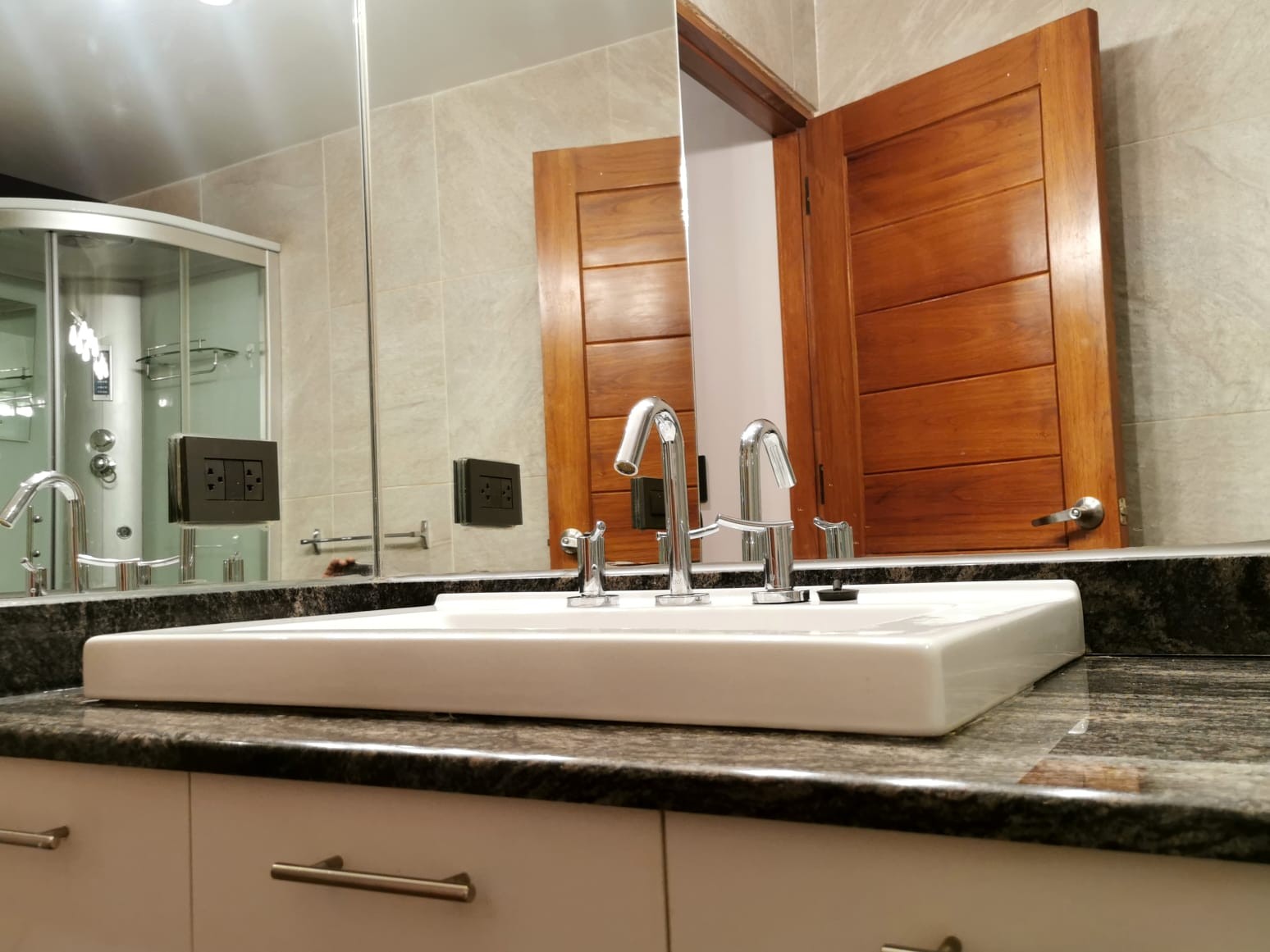 Departamento en AlquilerCALACOTO 1 dormitorios 1 baños 1 parqueos Foto 7