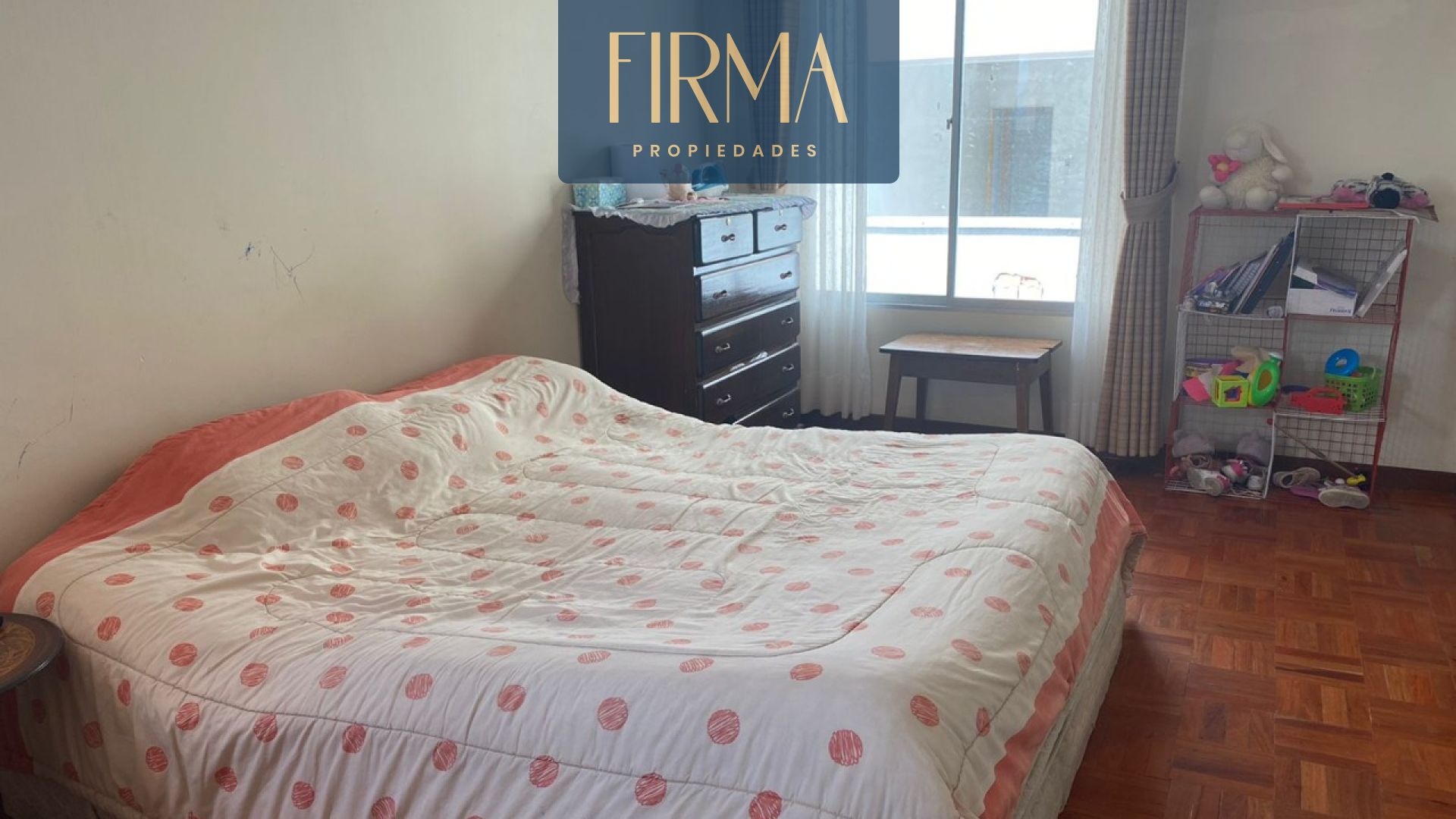 Casa en Achumani en La Paz 4 dormitorios 4 baños 2 parqueos Foto 9