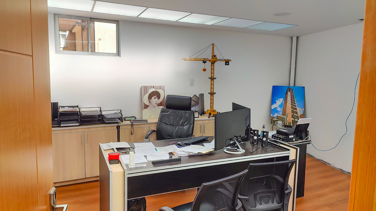 Oficina en Venta<b>OFICINA NUEVA DE 154 M2. EN VENTA EN LA AVENIDA 6 DE AGOSTO</b>  6 dormitorios 2 baños  Foto 7