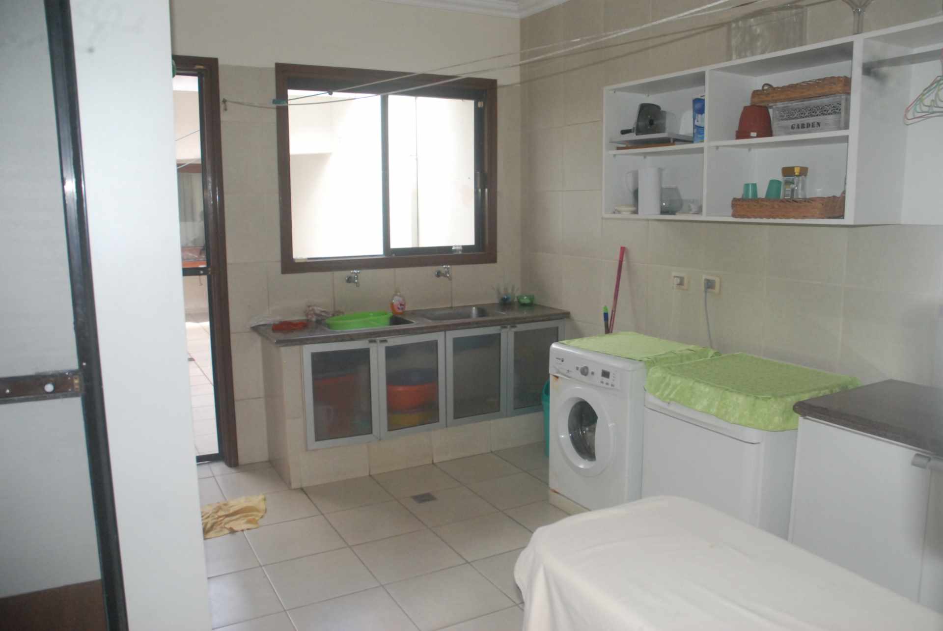 Casa en AlquilerBarrio Sirari 5 dormitorios 7 baños 2 parqueos Foto 24