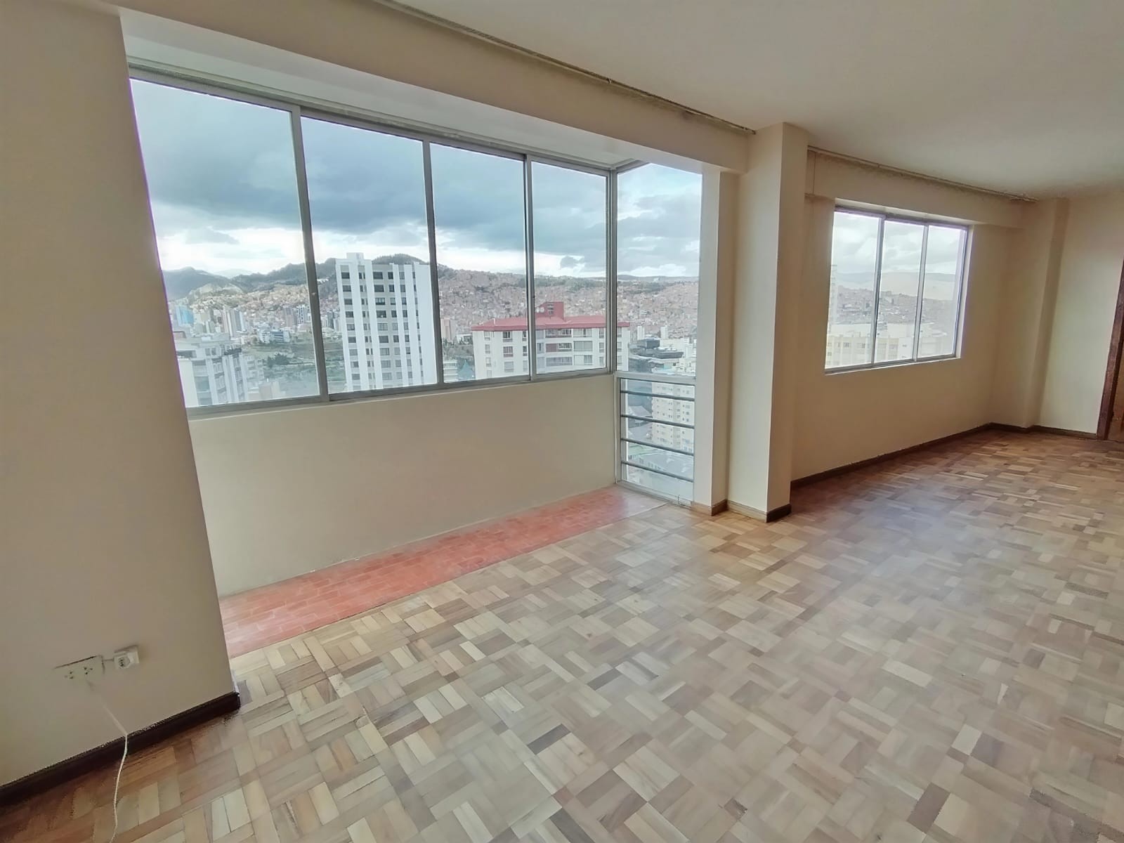 Departamento en VentaAvenida Sanchez Lima No 2054 , edificio Orion Zona de Sopocachi 3 dormitorios 3 baños 1 parqueos Foto 25