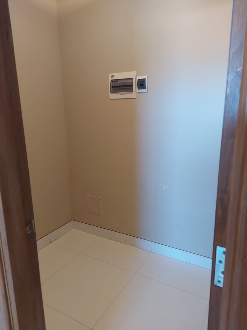 Departamento Calle 31 de Achumani  Foto 12