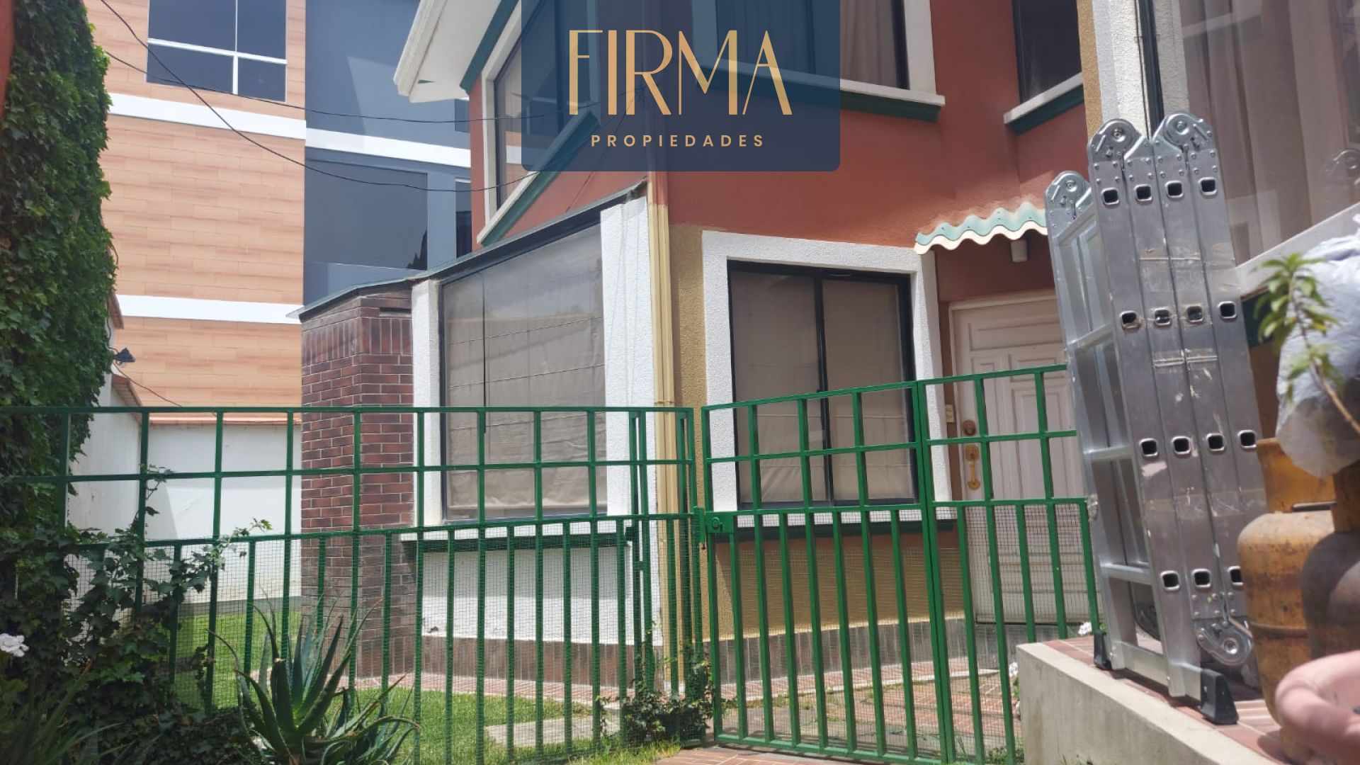 Casa en Cota Cota en La Paz 3 dormitorios 4 baños 2 parqueos Foto 10