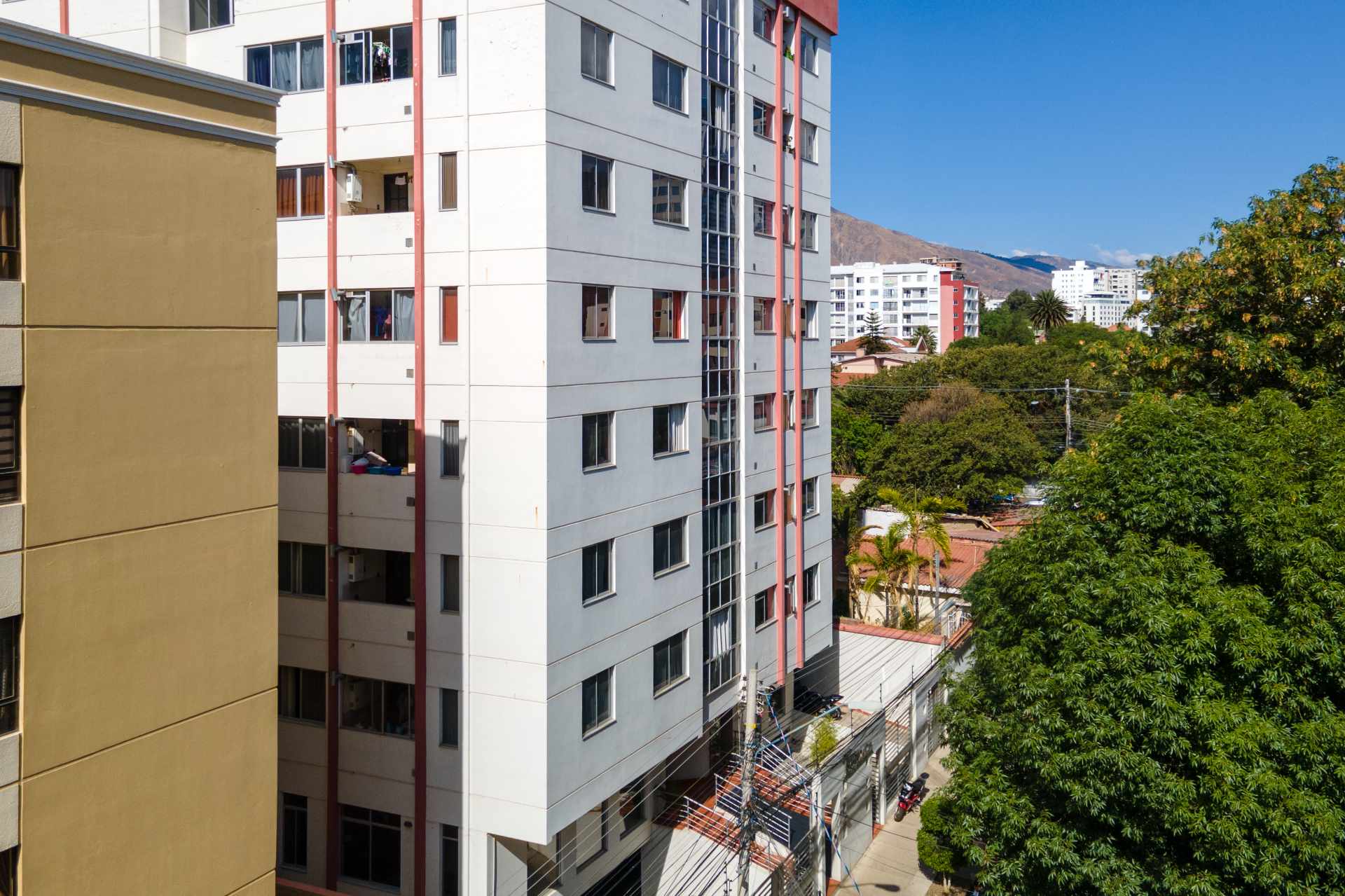 Departamento en VentaJUAN CAPRILES ENTRE SANTA CRUZ Y VILLARROEL Foto 25