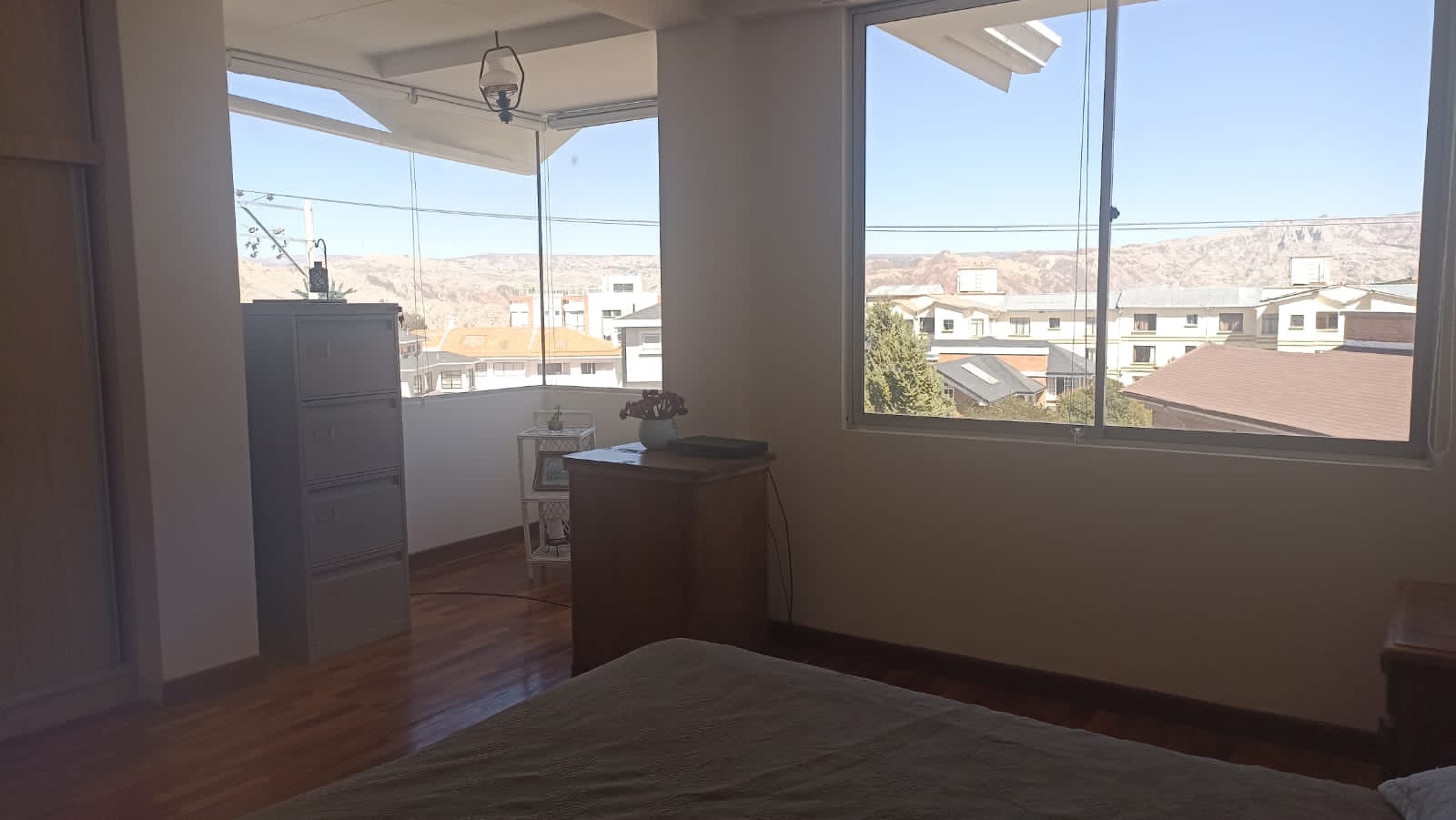 Casa en VentaAchumani 4 dormitorios 4 baños 2 parqueos Foto 7