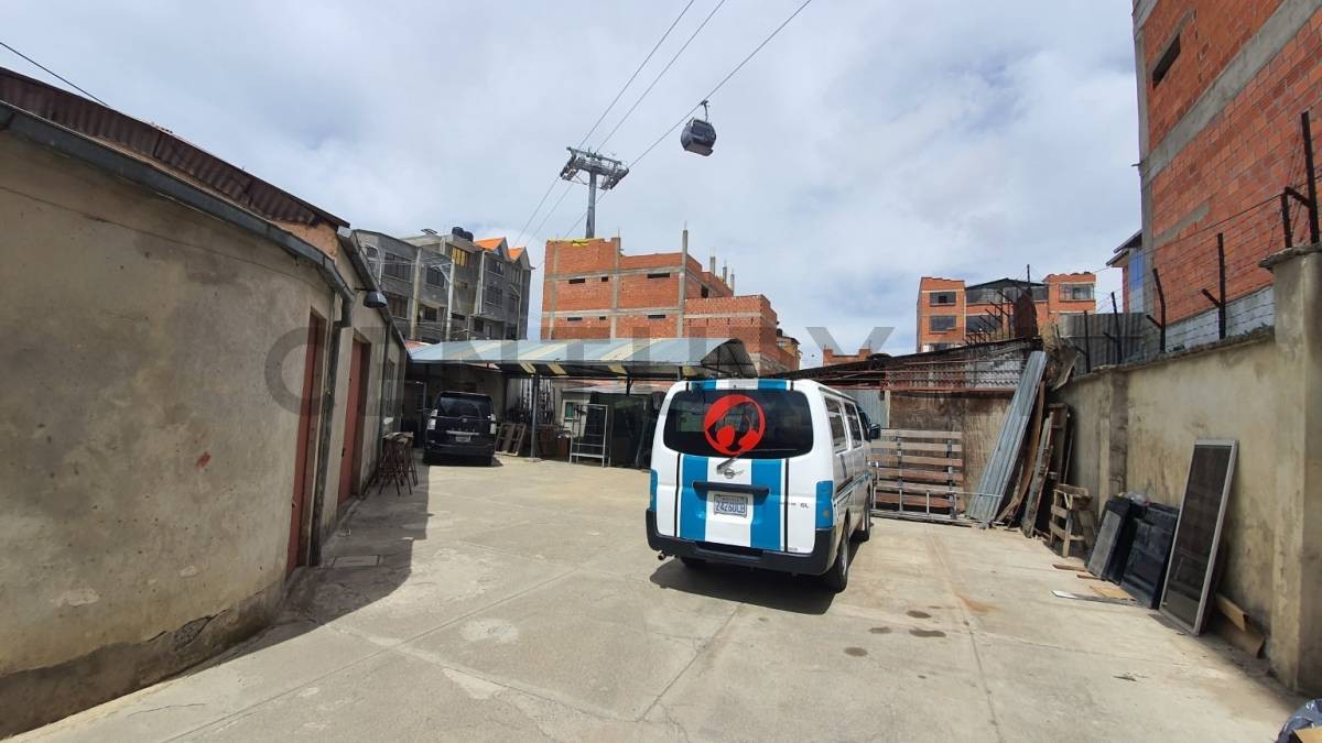 Terreno en VentaAv. Panoramica esquina Bracamonte    Foto 12