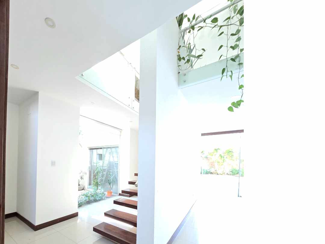 Casa en Entre 8vo y 9no anillo Norte en Santa Cruz de la Sierra 3 dormitorios 4 baños 3 parqueos Foto 38