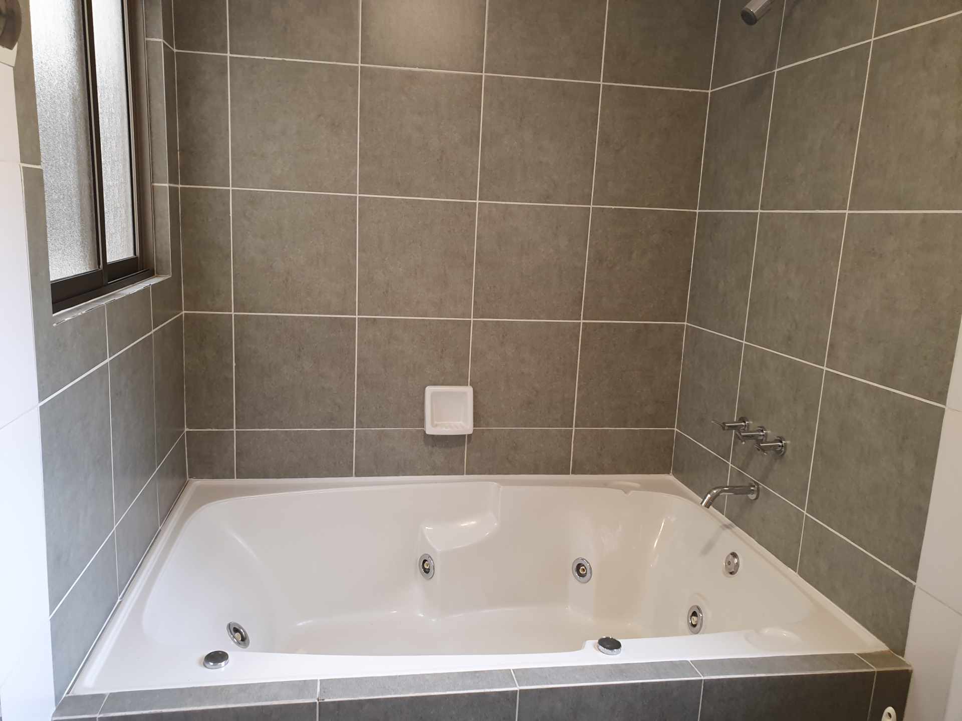 Departamento en AlquilerAchumani 4 dormitorios 5 baños 2 parqueos Foto 10