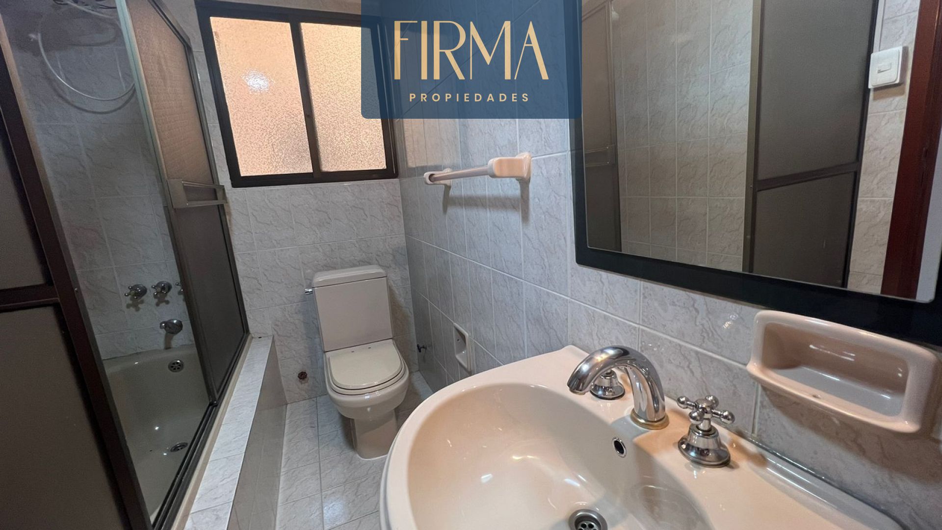 Departamento ALQUILA ESTE AMPLIO DEPARTAMENTO  EN IRPAVI Foto 3