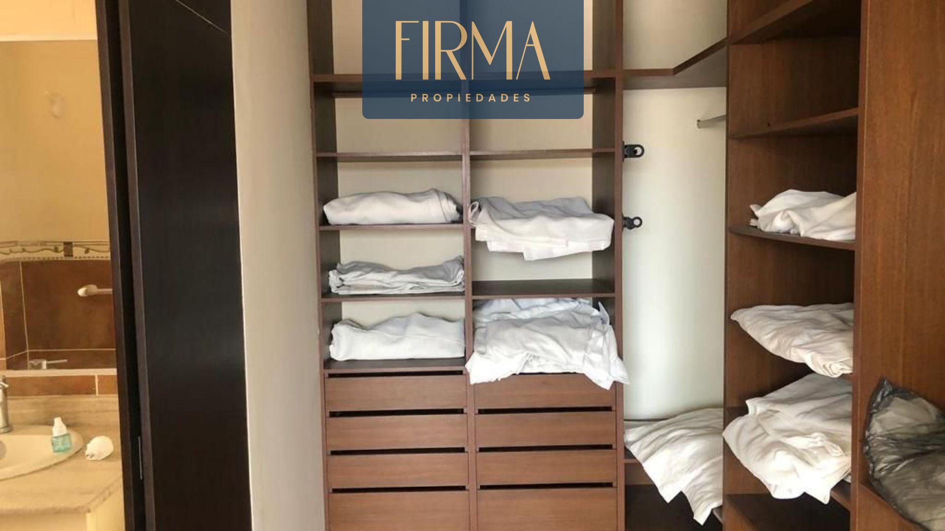 Departamento en VentaCOMPRA ESTE PENTHOUSE EN CALACOTO Foto 17