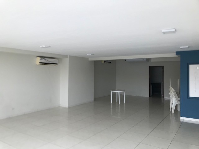 Departamento en Entre 4to y 5to anillo Norte en Santa Cruz de la Sierra 2 dormitorios 2 baños 1 parqueos Foto 11