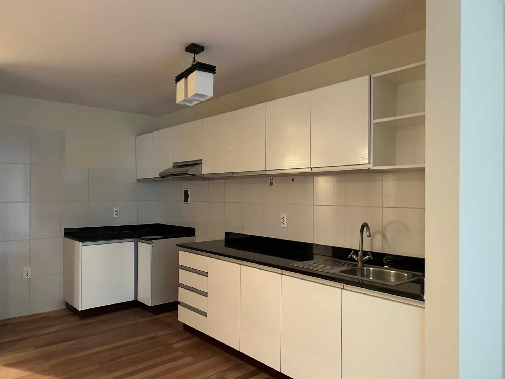 Departamento en VentaDEPARTAMENTO EN VENTA DE 2 DORMITORIOS EN ACHUMANI (SECTOR ASILO) 2 dormitorios 2 baños 1 parqueos Foto 6