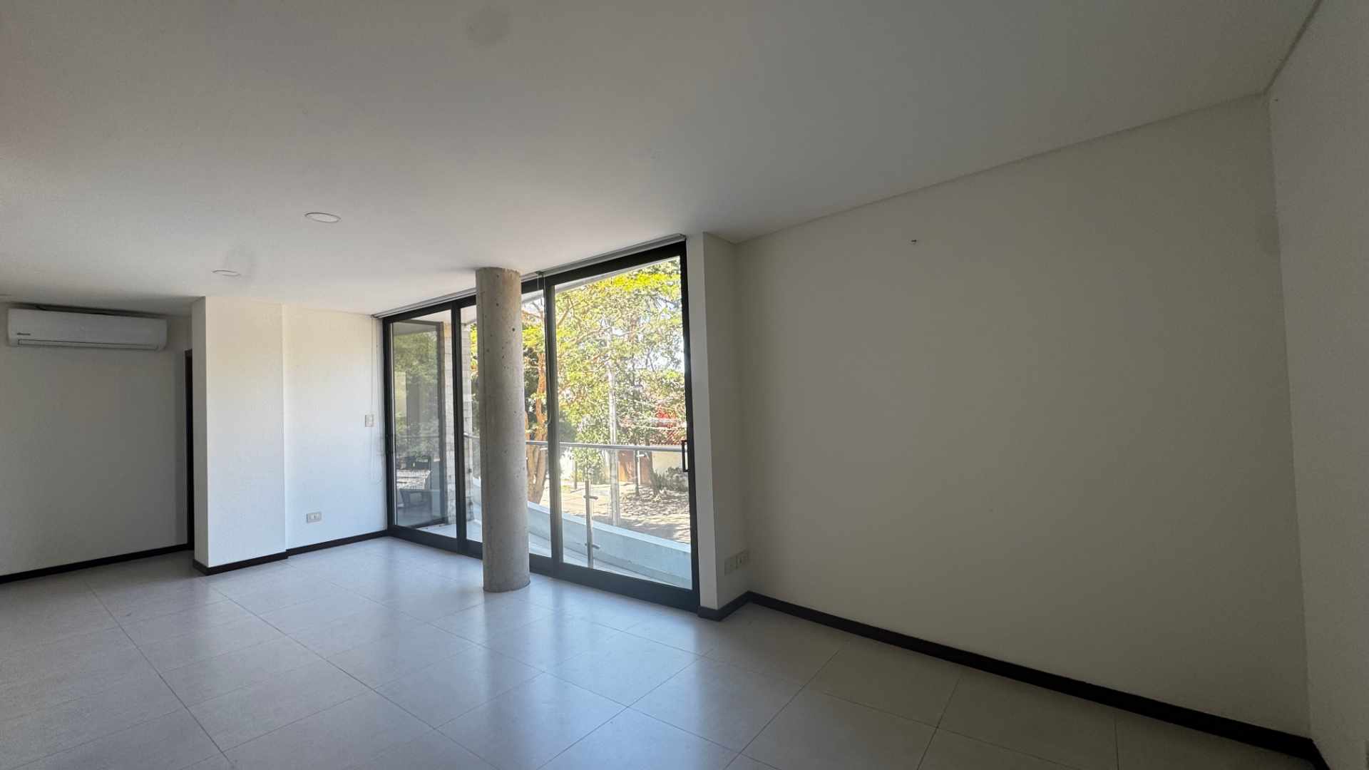 Departamento en AlquilerCondominio Piazza once Foto 4