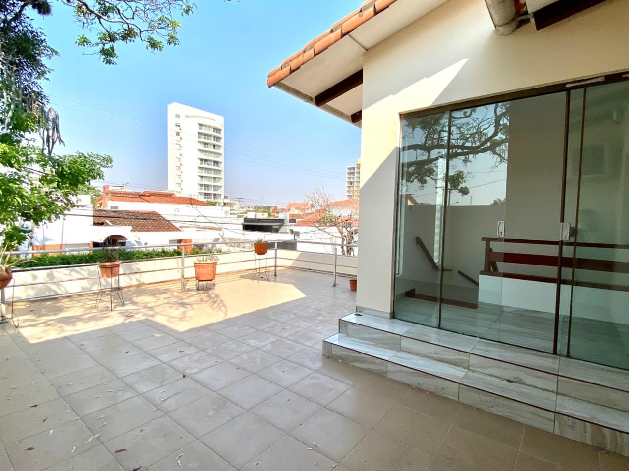 Casa en VentaBarrio Urbarí, Av. Piraí calle Baracea Foto 24