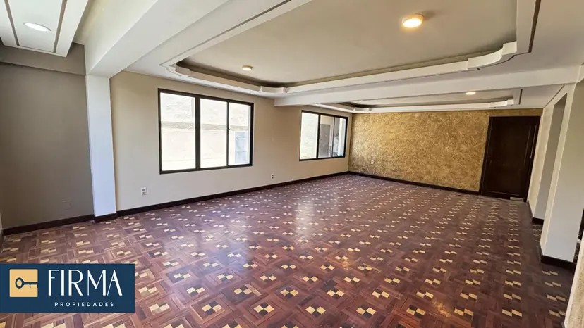 Casa en AlquilerCalle 12 de Achumani Foto 16