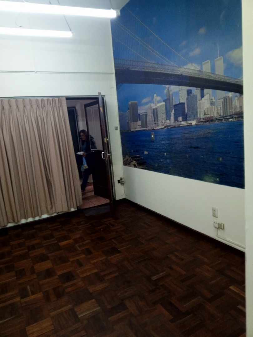 Oficina Calle Landaeta Edificio Franz Tamayo Planta Baja Foto 1