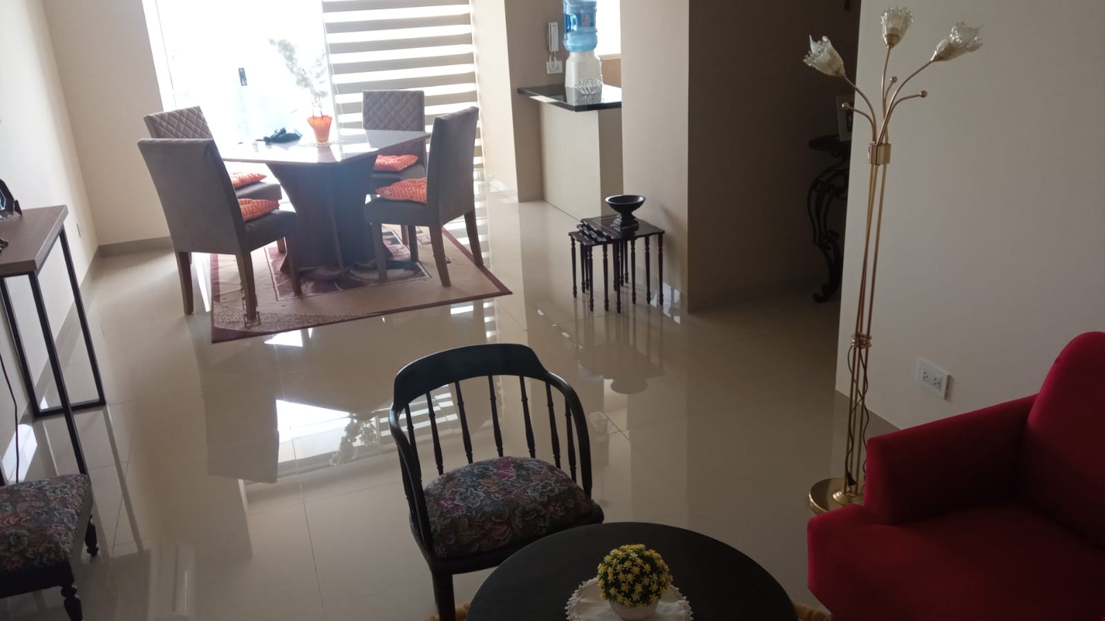 Departamento en Entre 1er y 2do anillo Sur en Santa Cruz de la Sierra 2 dormitorios 2 baños 1 parqueos Foto 18