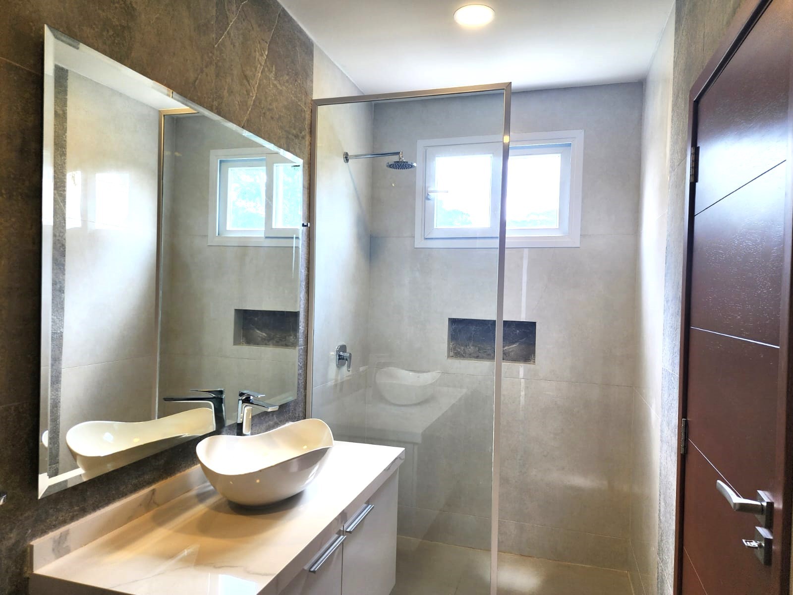 En Venta a $us 690,000 Foto 6