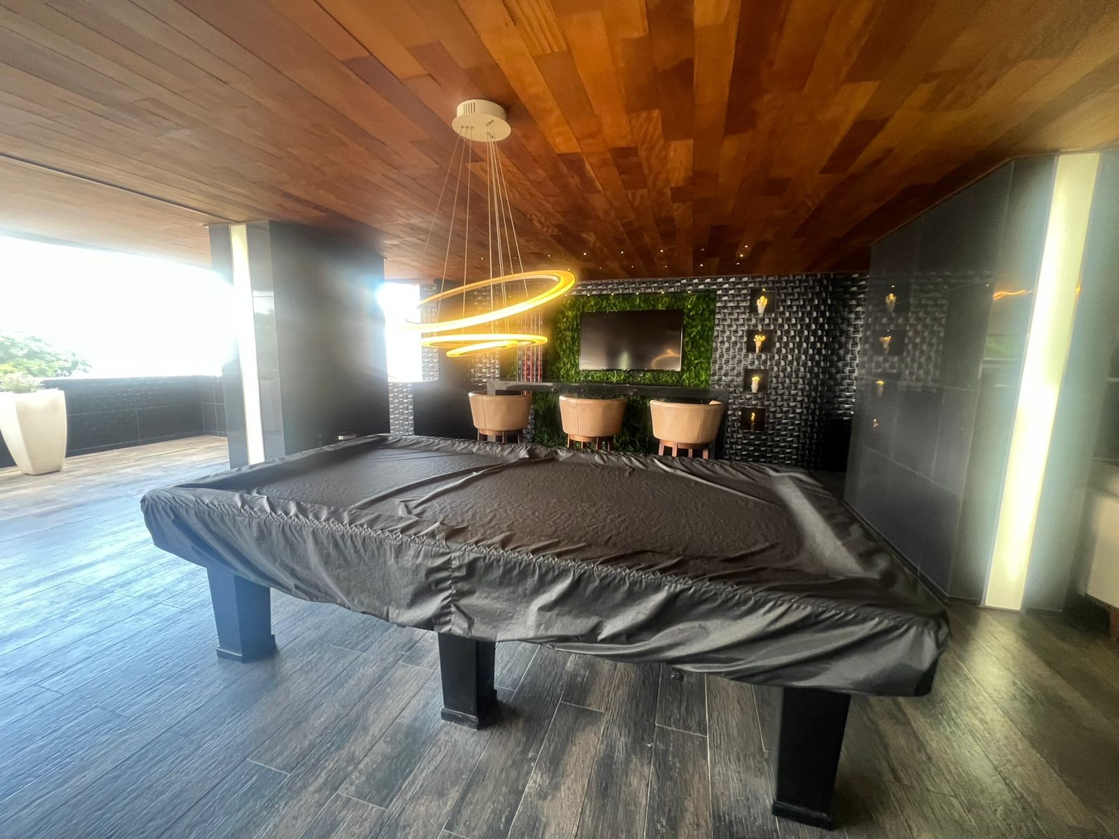 Departamento en AlquilerBARRIO EQUIPETROL CALLE 6 OESTE Foto 2