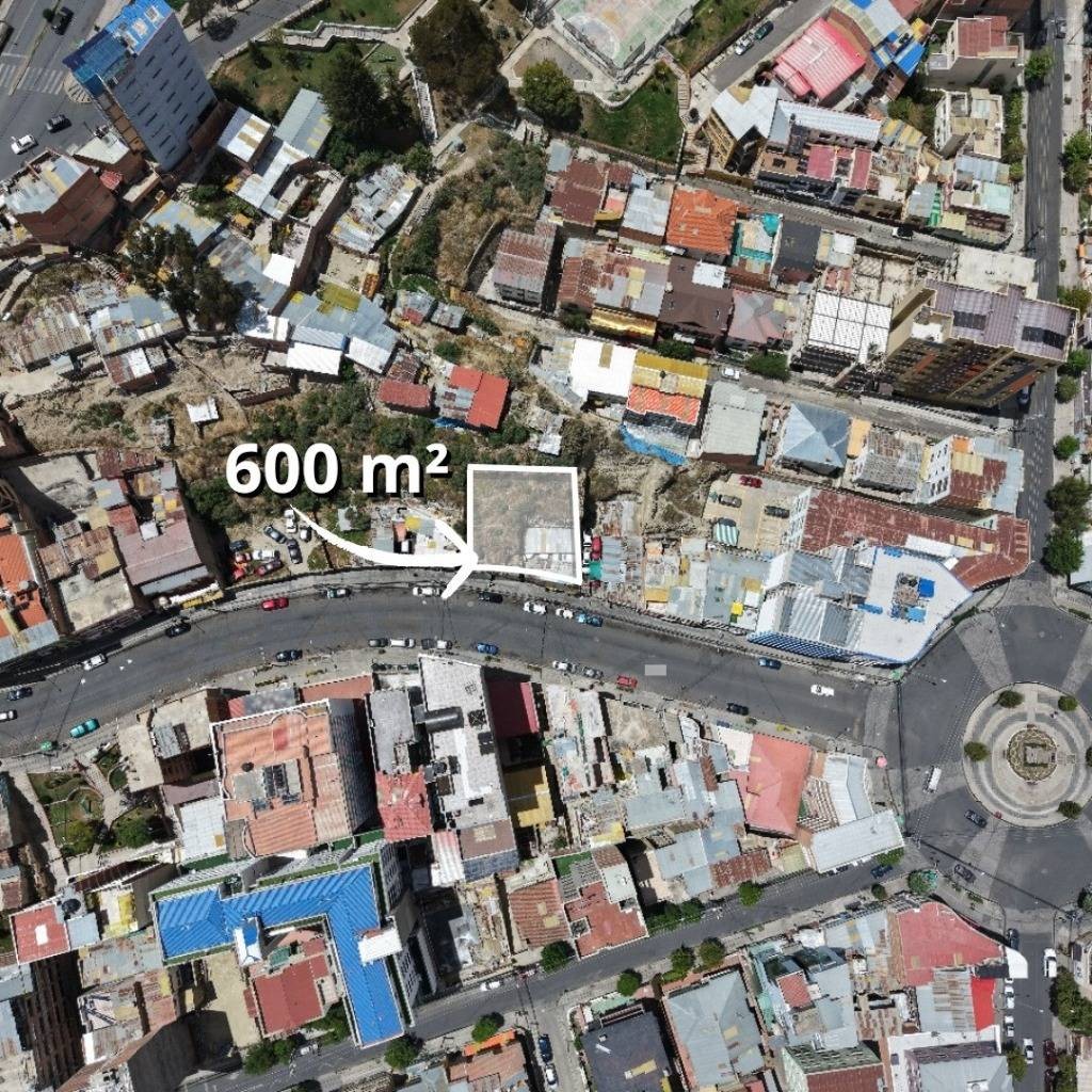 Terreno en VentaMIRAFLORES, AV. SAAVEDRA Foto 3