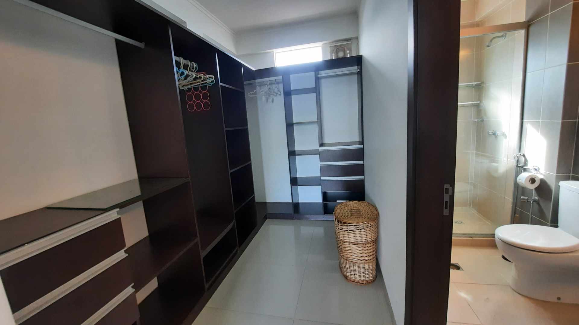 Casa en Entre 4to y 5to anillo Oeste en Santa Cruz de la Sierra 3 dormitorios 3 baños 2 parqueos Foto 13