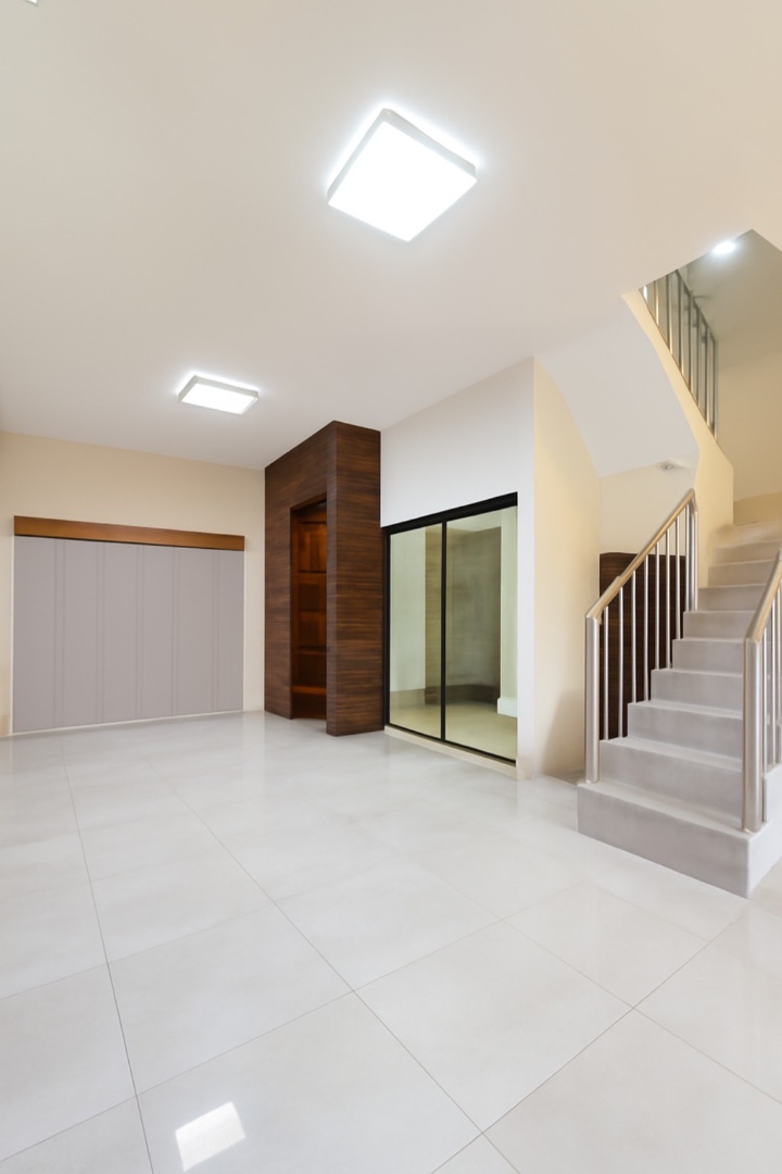 Casa en Entre 4to y 5to anillo Norte en Santa Cruz de la Sierra 4 dormitorios 3 baños 2 parqueos Foto 17