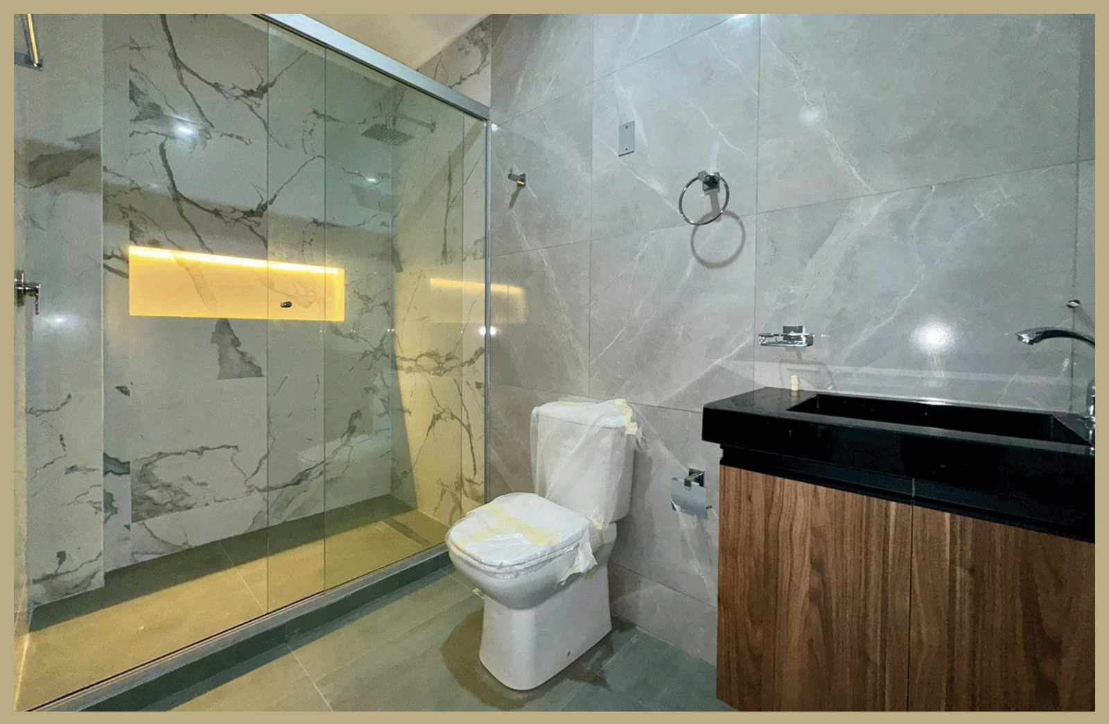 Casa en VentaZona Norte, 7mo anillo 3 dormitorios 3 baños 2 parqueos Foto 9