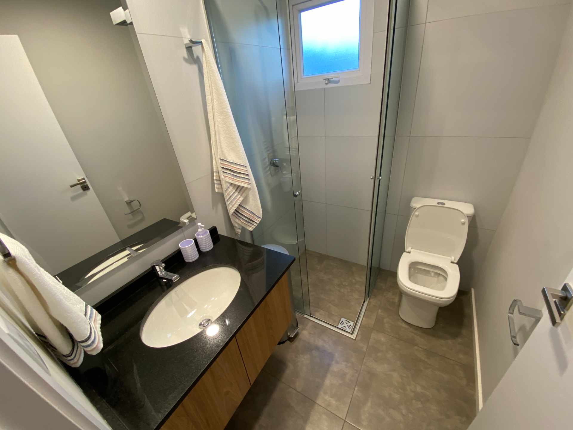 Departamento en Entre 7mo y 8vo anillo Norte en Santa Cruz de la Sierra 3 dormitorios 2 baños 1 parqueos Foto 20