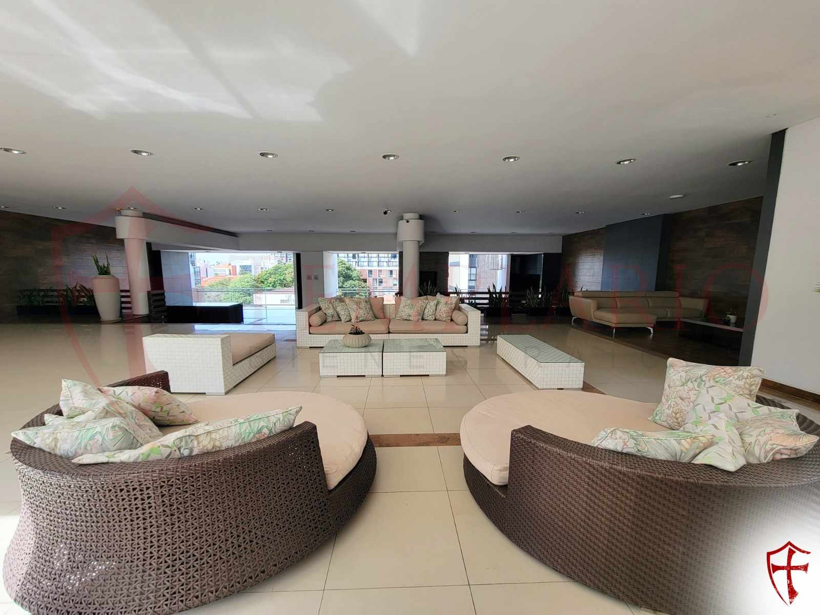 En Alquiler a $us 3,500 Foto 14