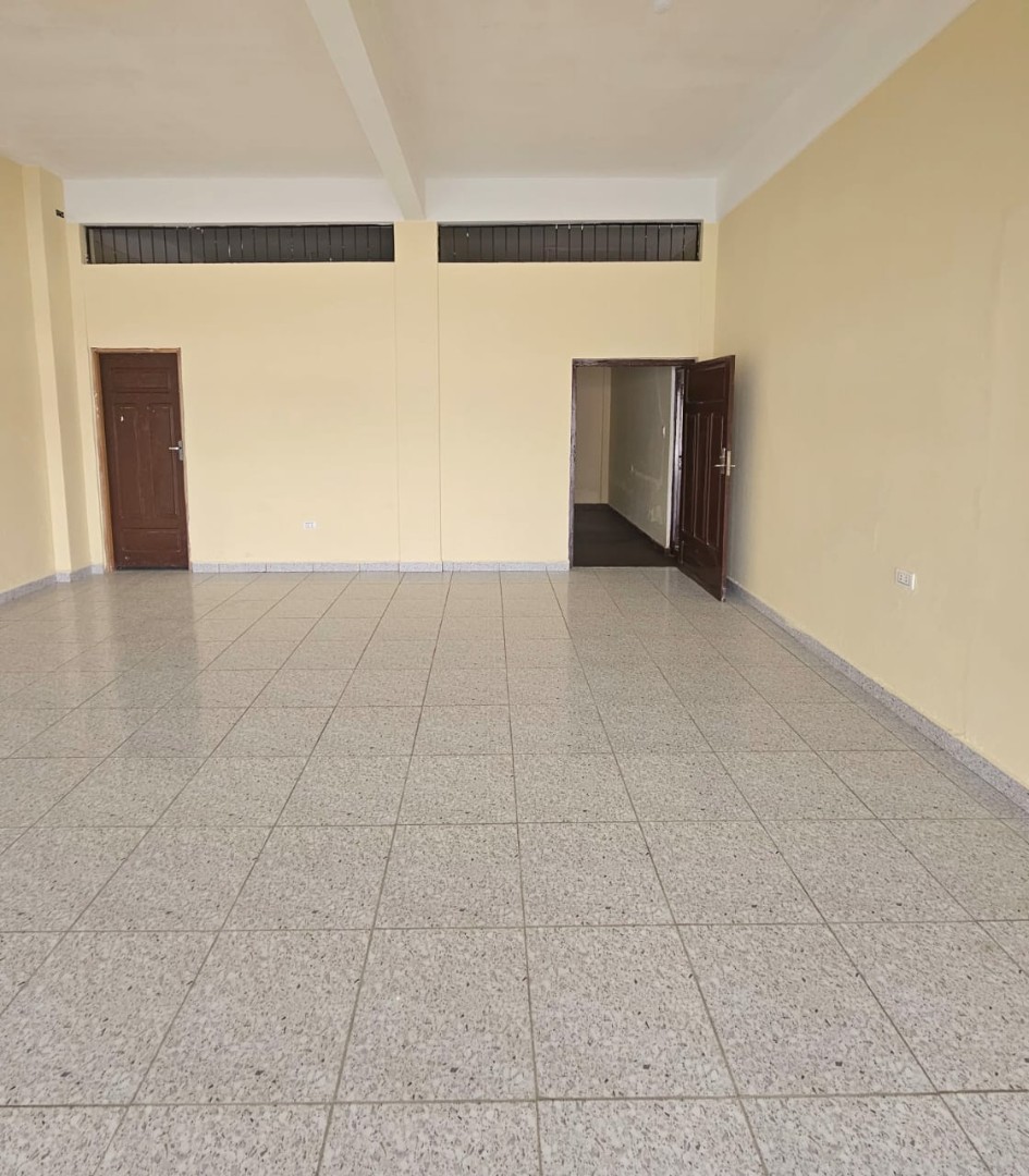Departamento en AlquilerAv. Paragua 2do anillo  3 dormitorios 2 baños 4 parqueos Foto 14