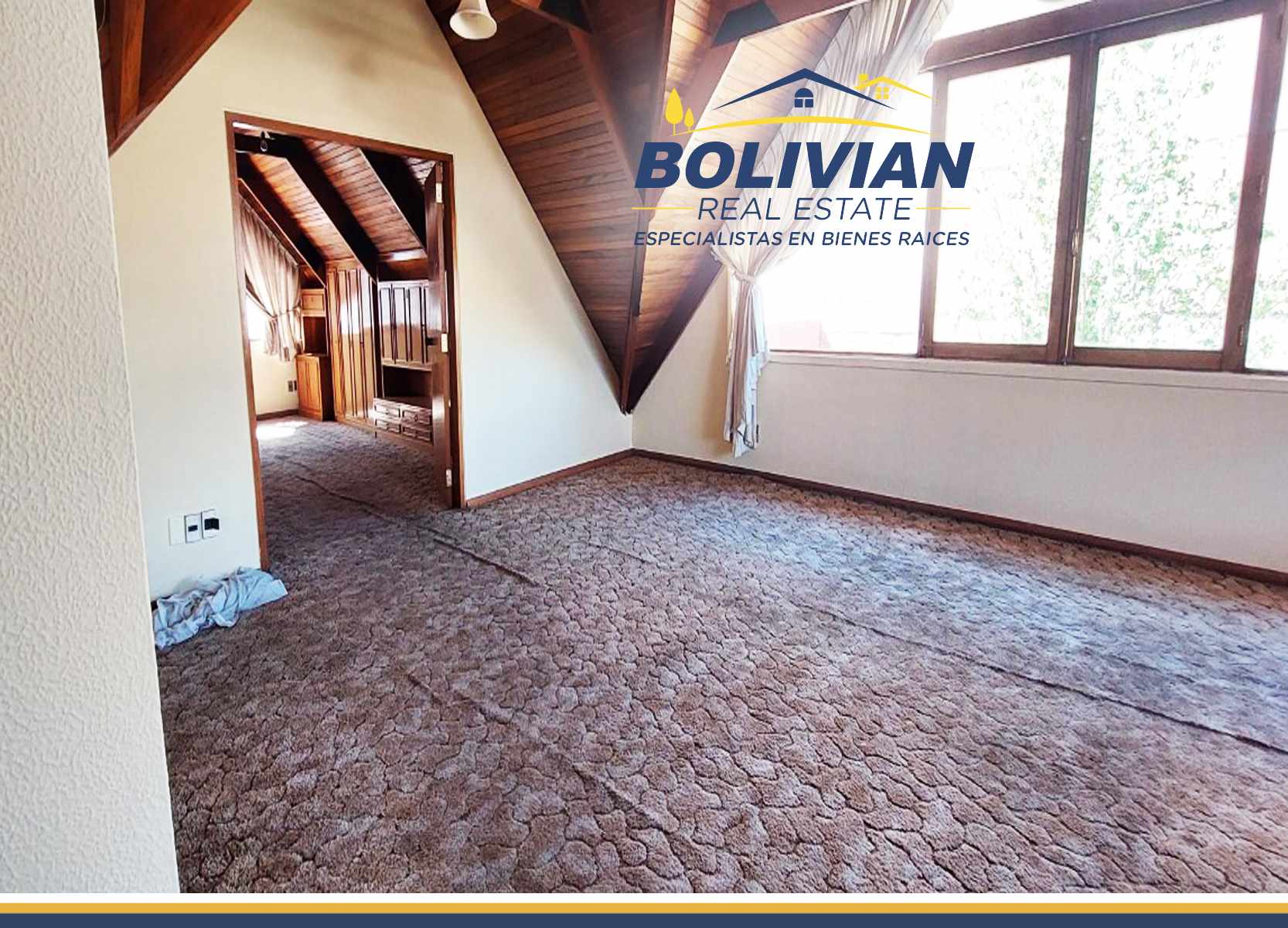 Casa en Irpavi en La Paz 3 dormitorios 3 baños 3 parqueos Foto 2