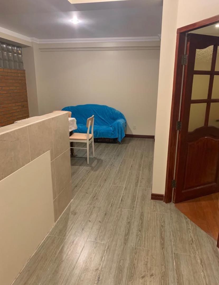 En Alquiler a Bs 1,700 Foto 6