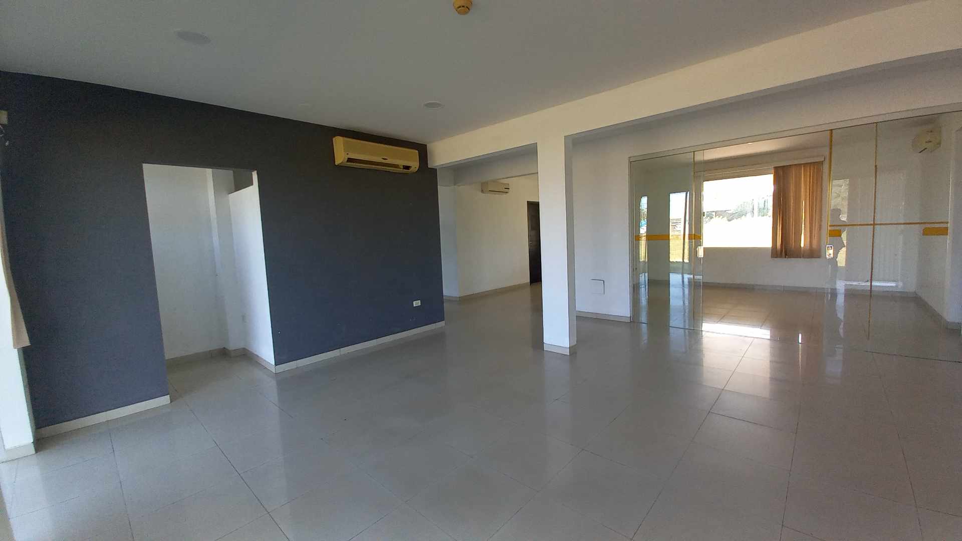 En Alquiler a $us 3,500 Foto 17