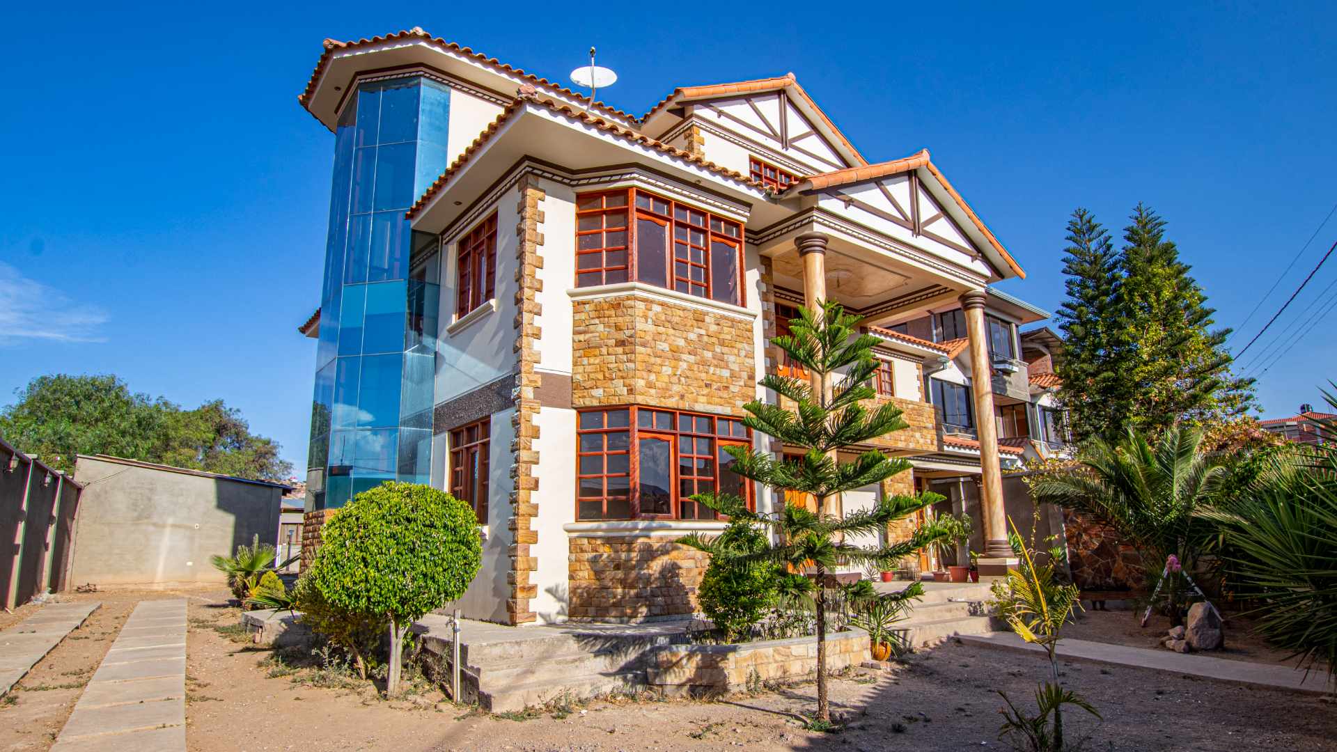 Casa Calle Innominada a pasos de la Av. Panamericana Foto 1