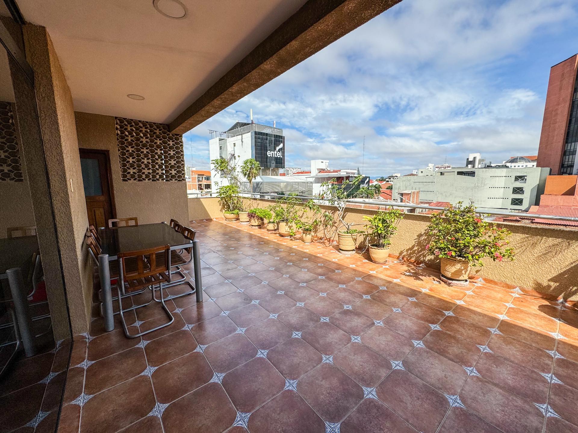 Casa Edif. En Venta , Zona Centro Alta rentabilidad  Foto 6