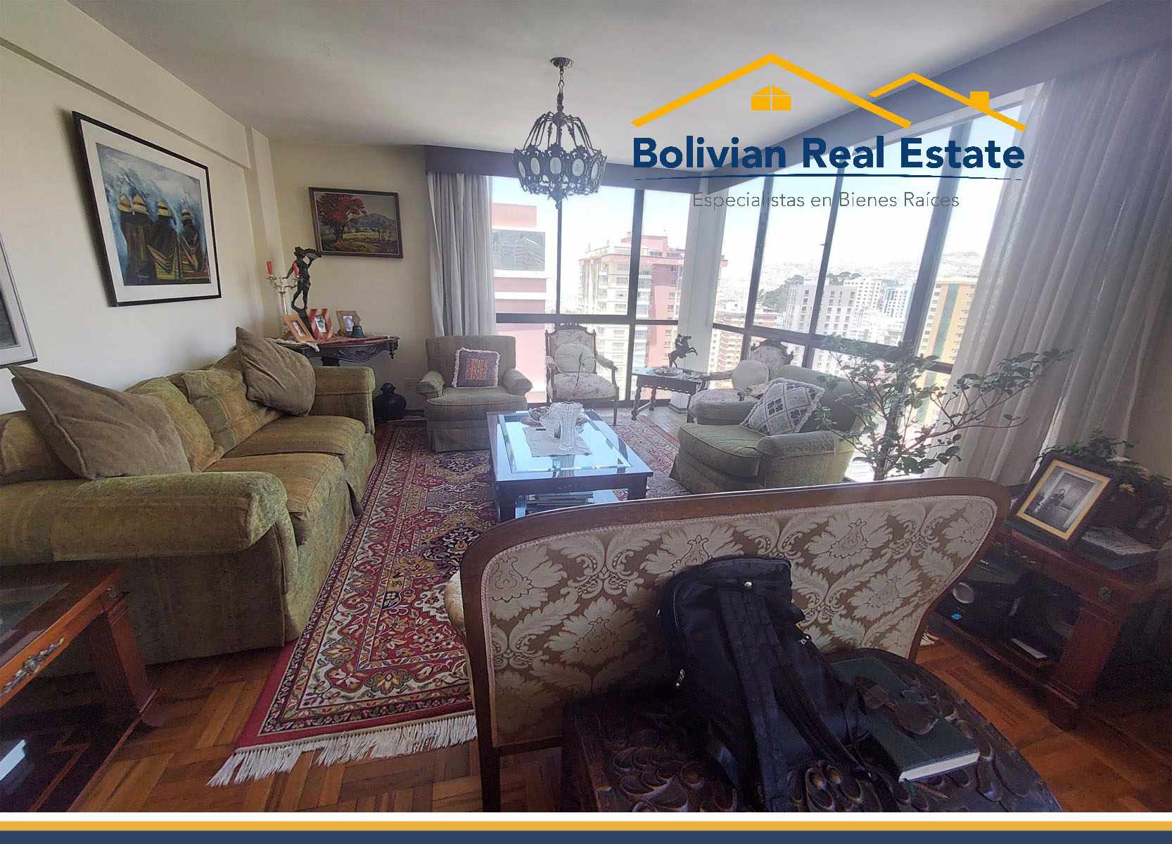 Departamento en VentaAMPLIO Y SOLEADO DEPARTAMENTO EN VENTA SOPOCACHI  4 dormitorios 3 baños 1 parqueos Foto 1