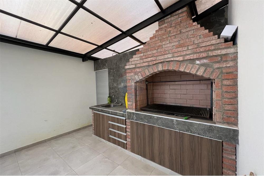 Departamento en VentaAv. Salamanca - Edificio Torre Manhattan 3 dormitorios 2 baños 1 parqueos Foto 12