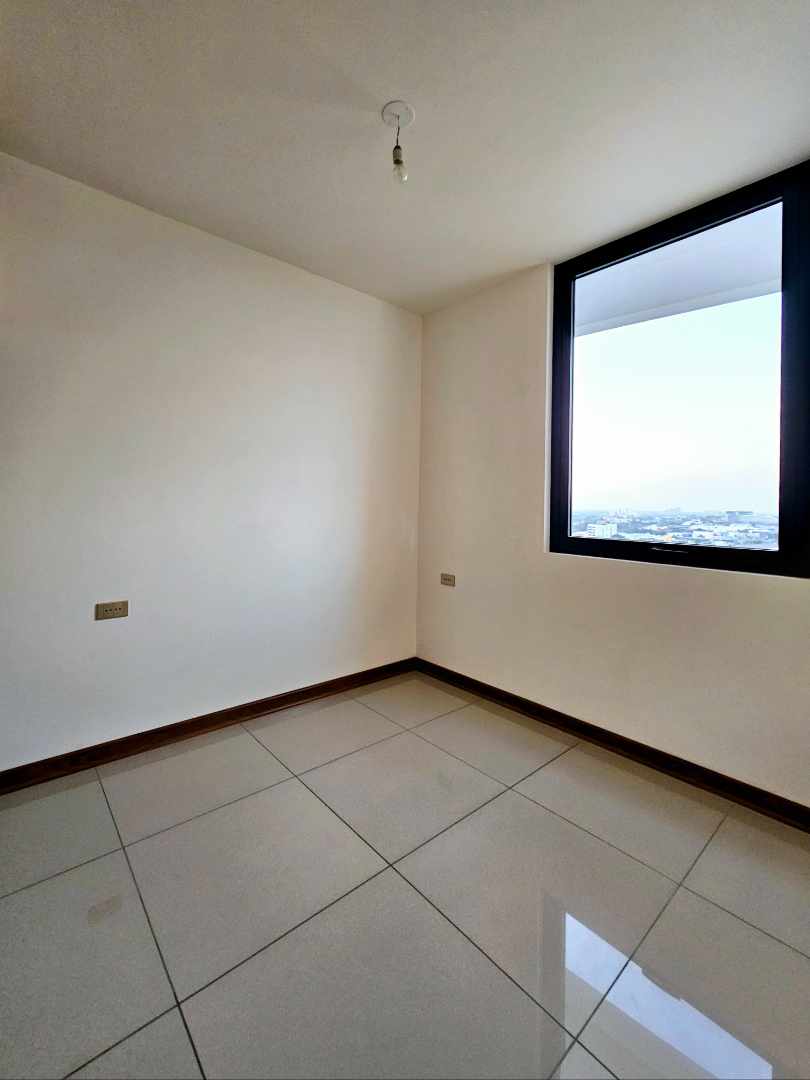 En Venta a $us 155,000 Foto 11