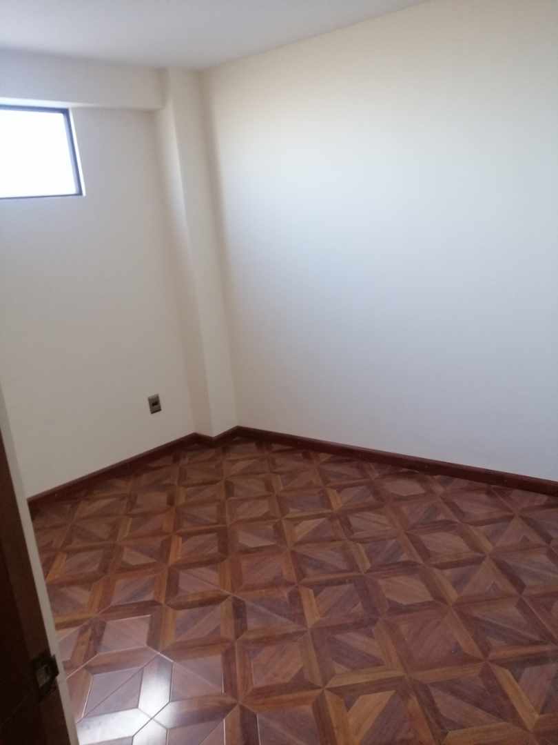 Departamento en Sopocachi en La Paz 2 dormitorios 2 baños  Foto 5