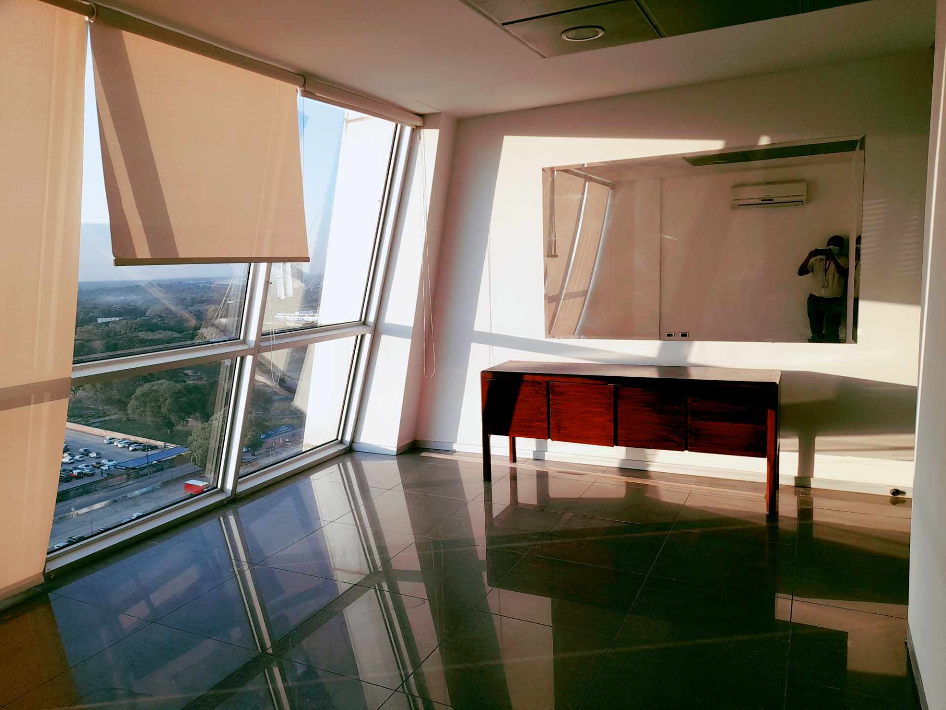 En Alquiler a $us 1,450 Foto 3