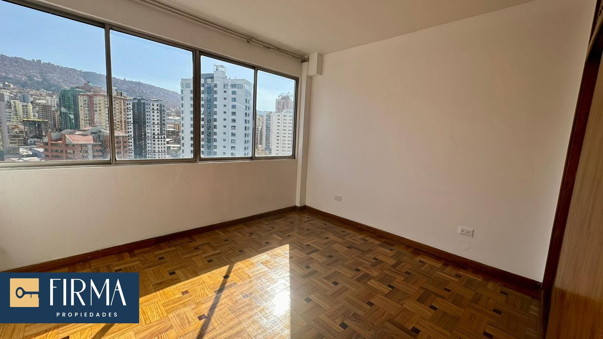 En Venta a $us 158,000 Foto 4