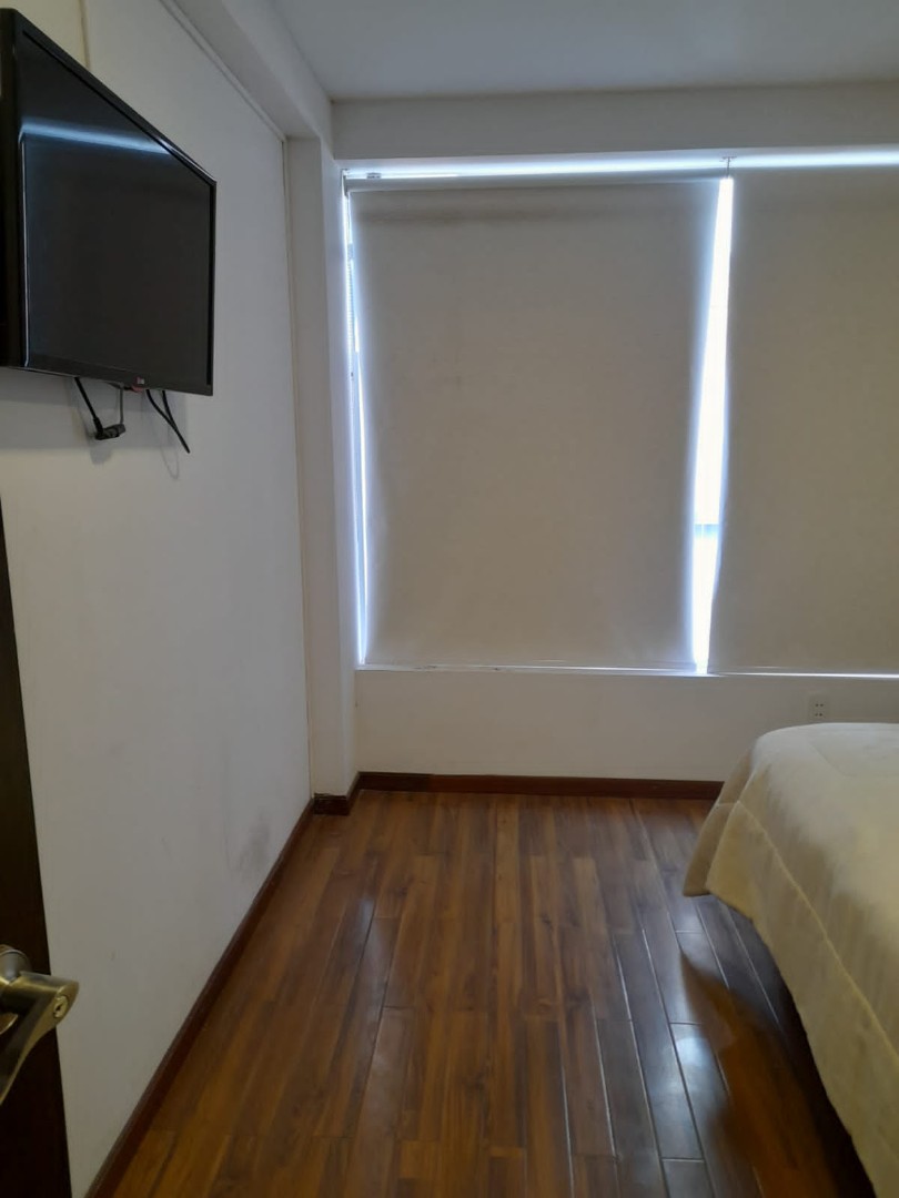 Departamento en AlquilerSan Miguel, cerca del colegio Loretto  2 dormitorios 1 baños  Foto 5