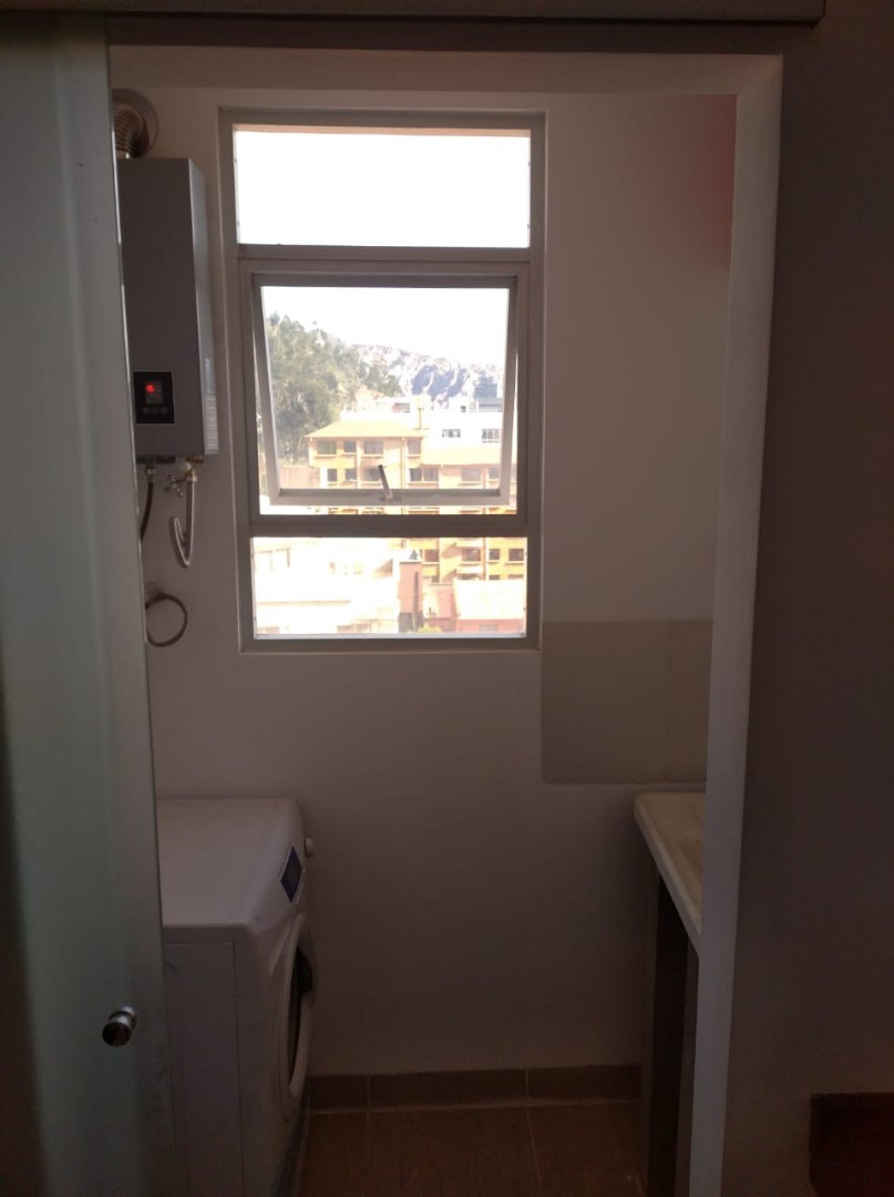 Departamento en Irpavi en La Paz 2 dormitorios 2 baños 1 parqueos Foto 4