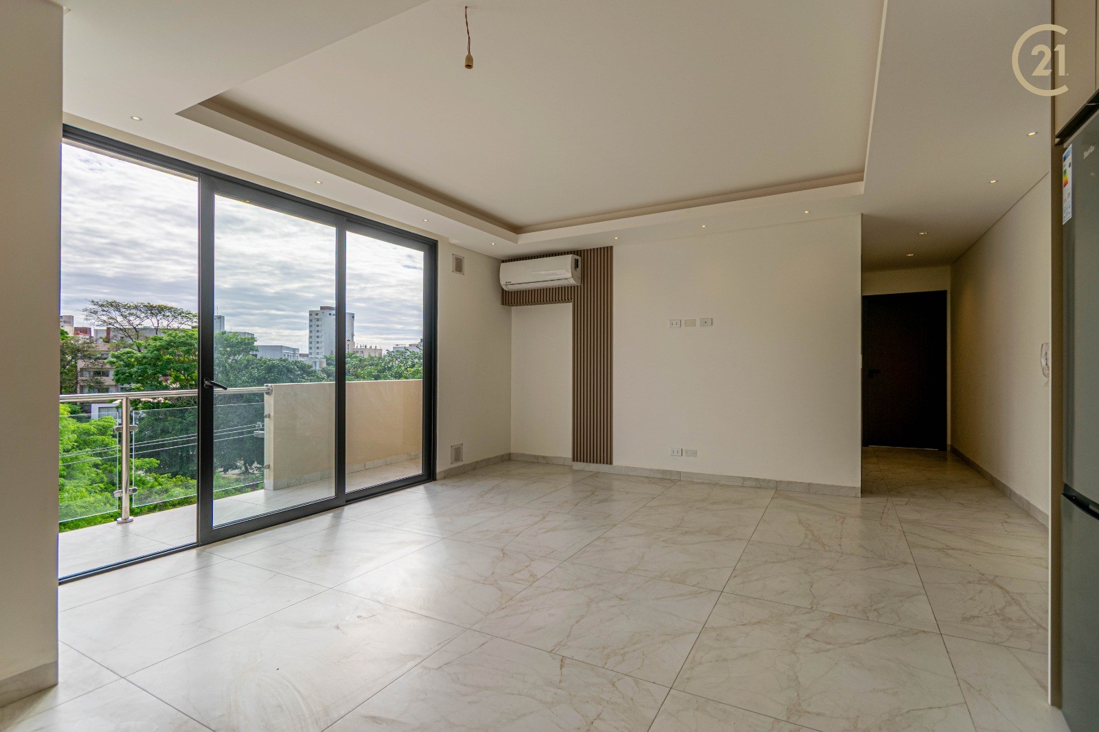 Departamento en Equipetrol en Santa Cruz de la Sierra 2 dormitorios 3 baños 1 parqueos Foto 9